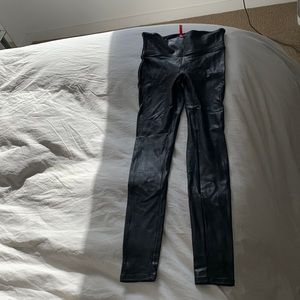 Spanks faux leather leggings